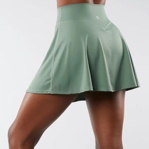 Buffbunny succulent skort size large